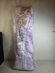 Cuscino corpo Sailor Moon Anime nuovo con etichetta RARO - Foto 1 di 10