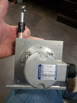 BEI Sensata 01142-006 CD120-250-ABZC-28V/V-SM18-B2CD120  LINEAR CABLE TRANSDUCER - Image 1 of 4