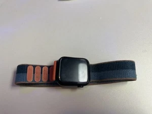 Apple Watch Series SE ion-x glass GPS LTE 44mm (Parts Only) *see pictures* - Zdjęcie 1 z 3