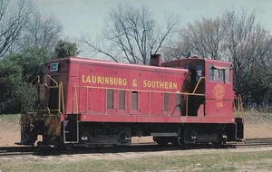 Vintage Eisenbahn Postkarte LAURINBURG & SOUTHERN RR GE 70 Tonner Lok #104 - Bild 1 von 2