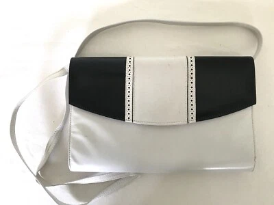 Vintage Bally White Leather Envelope Clutch Shoulder Bag | 80s - Image 1 of 4