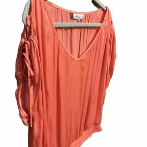Camicia a spalla fredda Jennifer Lopez pipistrello salmone manica ad ala taglia XL - Foto 1 di 6