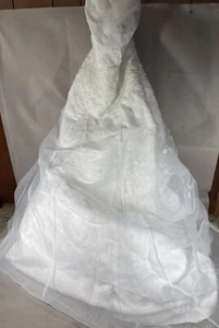 Michaelangelo Wedding Dress Size 12 Beautiful Beaded Flower Dress - Picture 1 of 15