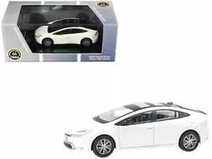 Coche modelo diecast Toyota Prius (Wind Chill White) 2023 1/64 de Paragon PA-55604 - Imagen 1 de 3