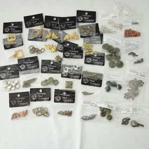 35 Stck. Potomac Bead Company Schmuckherstellung Zubehör Set: Perlen Charms Fundstücke - Bild 1 von 9