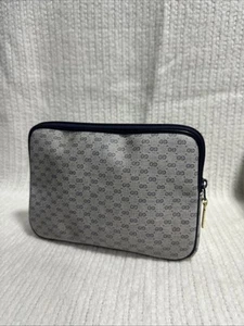 Vintage Gucci Italy Navy Monogram Blue Clutch Bag STUNNING! ✨ - Picture 1 of 19