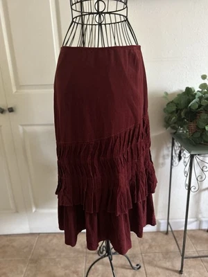 Falda midi de pana borgoña The Territory Ahead talla 8 de colección Foto 1 de 4