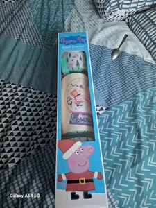 Large Peopa Pig Christmas Cracker - Picture 1 of 2