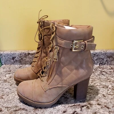 Botas de Moda G by Guess Para Mujer Acolchadas Esmalte Marrón Talla 10 M Foto 1 de 4