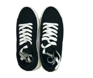 Journee Collection Jennings Women's Sneaker Shoes Color Black And White Size 6.5 - Picture 1 of 8