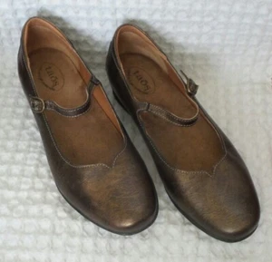 Taos Class Womens Mary Jane Straps Slip On Loafer Shoes Bronze Metallic Size 8.5 - Picture 1 of 10