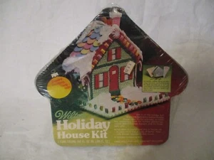 Vintage Wilton Holiday House Kit Cake Pan Set, 1982 Sealed, Christmas Holidays - Picture 1 of 4