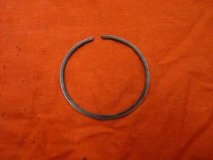 Yamaha YZ 125 H Kolbenring 1. Übermaß 2K6-11611-10 A3828 - Bild 1 von 1