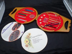 Vintage 1960's Boye Needle Master Knitting Kit Floral Case Contents - Picture 1 of 22