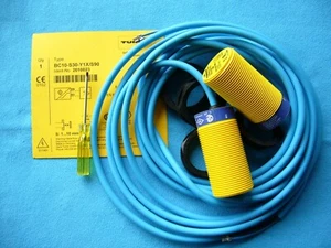 2 Stück TURCK kapazitiver Näherungssensor BC10-S30-Y1X *** NEU - Bild 1 von 5