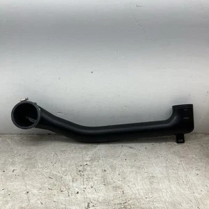 Air Cleaner Intake Duct 15968207 (New Old Stock) - Picture 1 of 6