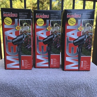 MALIBU 10W Low Voltage Metal Landscape Floodlights LT9 (3-Pack) Textured Finish - Image 1 of 4