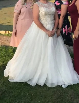 Sottero And Midgley Wedding Dress Beaded dimante Bodice size 14, 16 silk - Image 1 of 4