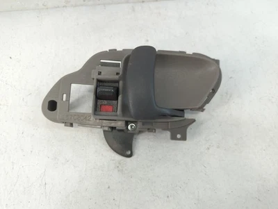 1996 雪佛兰索罗德 1500 乘客侧前门内把手 Oem JN8DU — 第 1/4 张图片