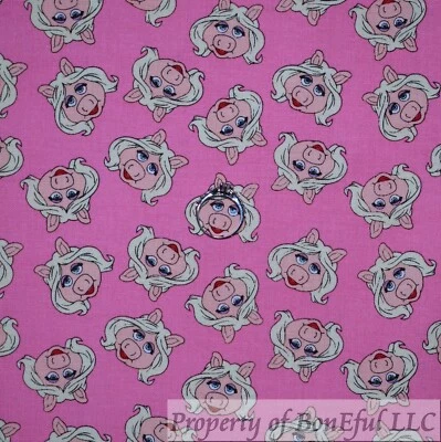 BonEful Fabric FQ Cotton Quilt Pink MUPPET Disney Miss Piggy Face Head FL Print - Image 1 of 4