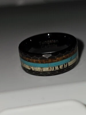 Anillo de hombre asta de ciervo, turquesa y barril de whisky Foto 1 de 4