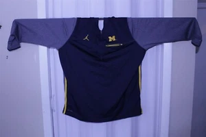 NIKE AIR JORDAN DRI-FIT MICHIGAN WOLVERINES JACKE XL (LESEN) - Bild 1 von 5