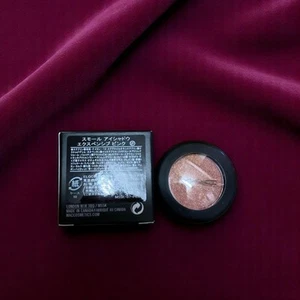 MAC Small Eyeshadow Expensive Pink Popular Series - Picture 1 of 2