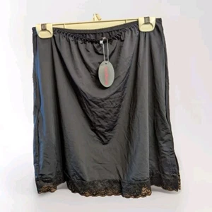 Avidlove Half Slip - BLACK - Short, Above Knee w/Lace Trim, Slit NWT SMALL - Picture 1 of 8