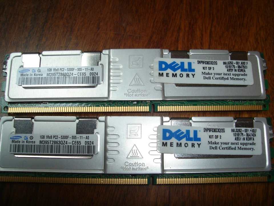 Dell kit SNP9F030CK2/2G 2 GB (2x1GB), DDR2 667 MHz, FB-DIMM 240-pin RAM Module - Image 1 of 1