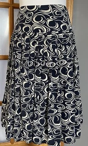 90’s Josephine Chaus Pleated Silk Skirt Sz 8P Black White Abstract Career Party - Picture 1 of 8