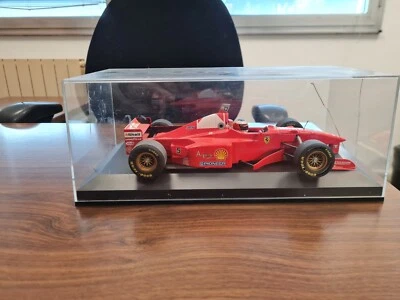 FERRARI 1997 SCHUMACHER  Minichamps Model Art 1/18 - Immagine 1 di 4