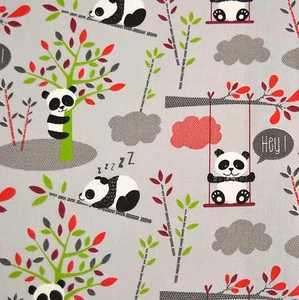Textiles français CUDLY PANDAS (weiches Grau) Stoff - 100% Baumwolle 160 cm breit - Bild 1 von 2
