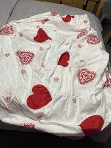 Brand New Heart Design Fitted Sheet With Pillow Cases For Sale - Picture 1 of 4