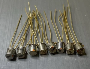 QTY 8 - 2N760 GOLD TRANSISTOR NOS Mixed Manufacturers - Picture 1 of 1