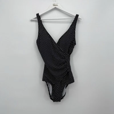 Traje de baño Jantzen Classics negro de una pieza a lunares mediano Foto 1 de 4