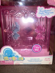 KRISTALL MONDSTRAHLEN SCHLOSS SPIELZIMMER/BEDRUCKTE FIGUREN MAGISCH LEUCHTET FARBWECHSEL - Bild 1 von 4