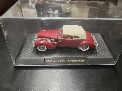 Signature Models: 1937 CORD 812 Supercharged Burgandy: With Display Stand in Box - Image 1 of 2