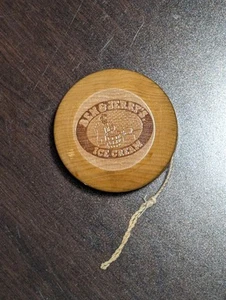 Vintage Ben and Jerrys Ice Cream Advertising Wooden Yo-Yo Toy Vermont - Picture 1 of 3