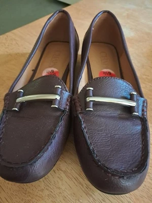Mocasín con hebilla para mujer talla 6,5 Connie Foto 1 de 4