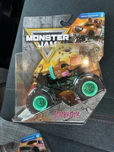 SPIN MASTER MONSTER JAM SERIES 43 SCOOBY DOO TRUCK NEW 🔥FREE SHIPPING🔥 - Picture 1 of 1