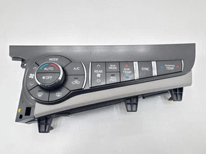Temperature Control Heater A/c Control Automatic TOYOTA SIENNA 11 12 13 14 - Picture 1 of 4