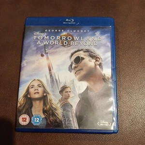 Tomorrowland - A World Beyond (Blu-ray, 2015) - Picture 1 of 1