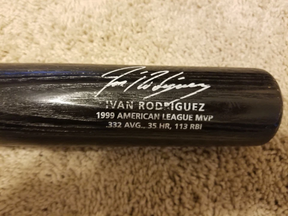 Ivan Pudge Rodriguez Louisville Slugger Promotional Bat Texas Rangers AL MVP HTF - Image 1 of 4