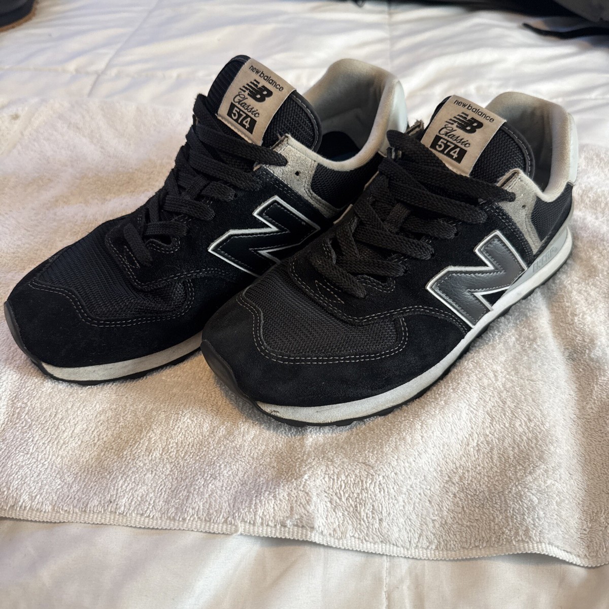 New Balance 574 Classic Black for Sale | Authenticity New Balance 574 Classic Black for Sale | Authenticity