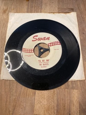 Vinyl 7" Single: Die Beatles – Sie Liebt Dich (She Loves You) - Bild 1 von 2