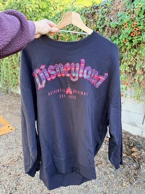 Disneyland Escocés Tartán Vacaciones Navidad Negro Disney Sudadera 2025 Talla M🎄 Foto 1 de 2