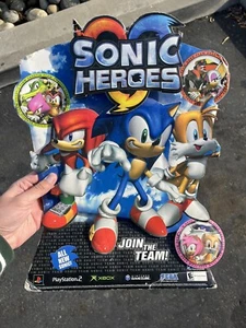 Sonic Heroes GameCube PS2 Xbox Store Display Standee RARO - Imagen 1 de 2
