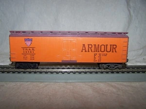 Train Miniatures HO 40' Wood Reefer Armour(RTR) - Picture 1 of 18