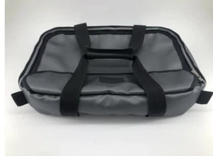 Pyrex Portables The Way to Go Gray Casserole Insulated Carrying Pack 10x16 - Picture 1 of 9