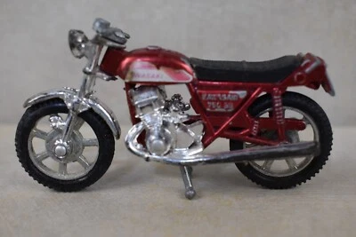 Vintage Kidco Tough Wheels Kawasaki 750 SS Red Motorcycle MOC 1/26 Scale - Image 1 of 4